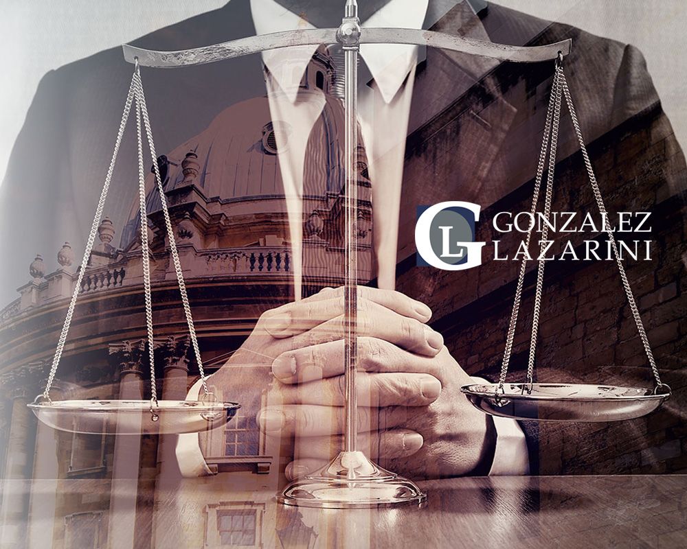 GONZÁLEZ LAZARANI